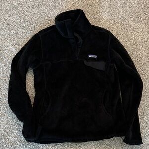 Patagonia Women’s Small Black pullover sweater